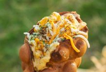 Food Festivals in Toronto in Summer 2019 Mac and Cheese Bubble Waffle at Mac and Cheese Festival, which is one of the newer food festivals in Toronto in summer 2019.