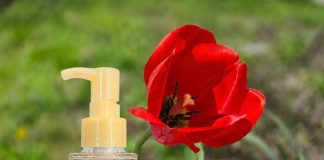 Best Beauty Products for Spring 2026 from Be The Skin, Avene Be The Skin Pore Reset Glass Skin Cleansing Oil